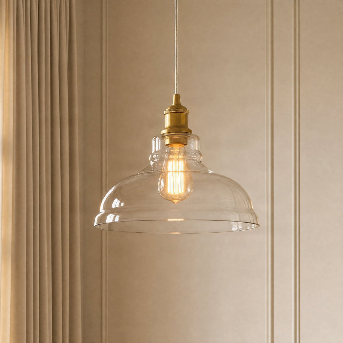 Lucande Andrew pendant light, 1-bulb, Ø 11 in, brass, glass