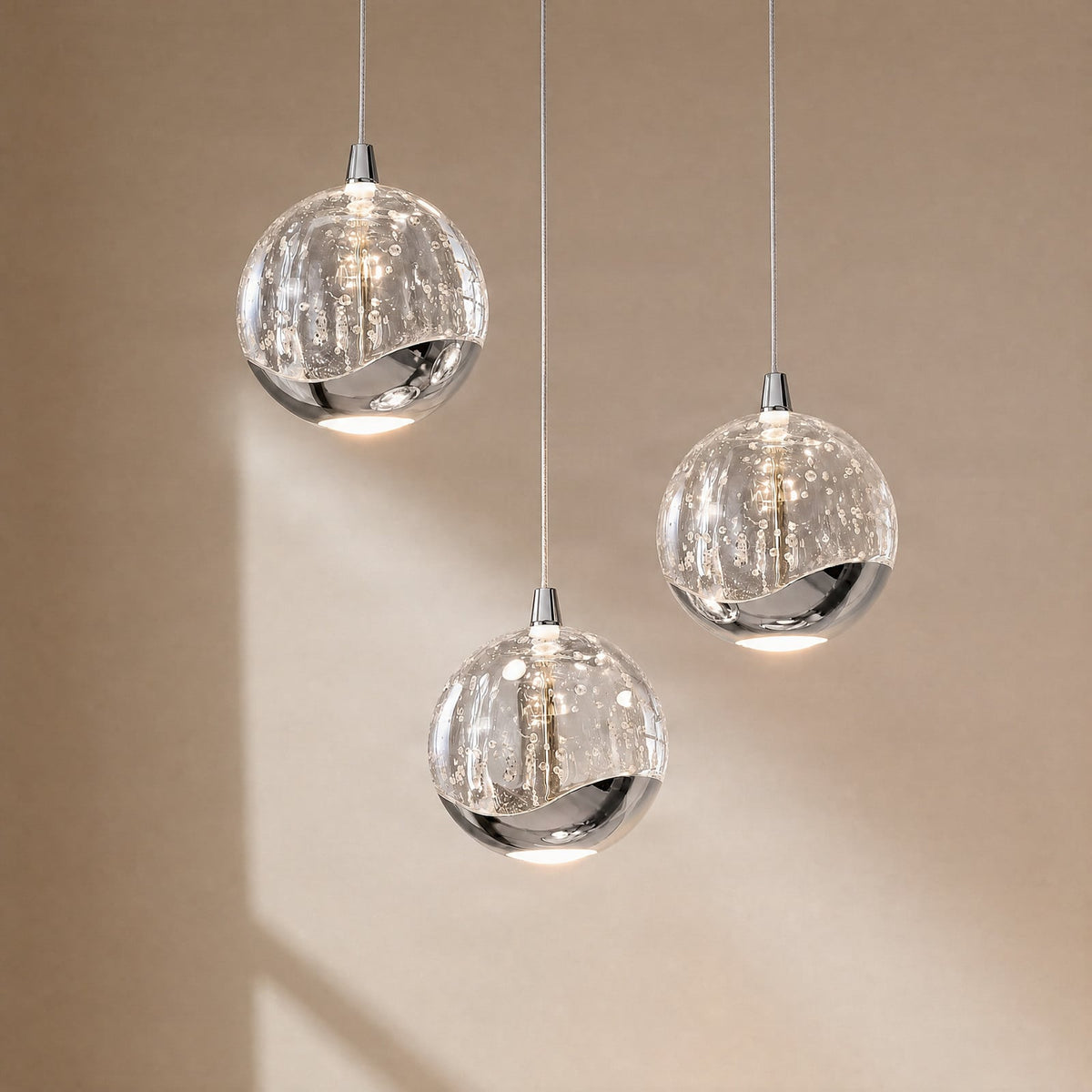Lucande Hayley LED hanging light, Ø 9 in, 3-bulb, chrome, glass