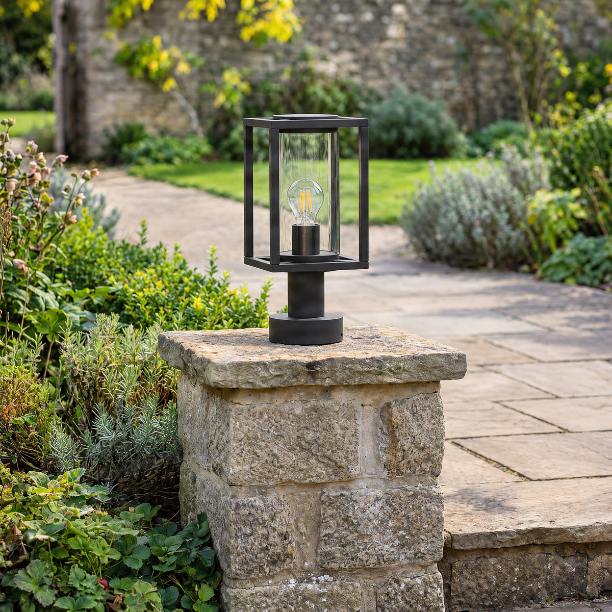 Ferda 14 1/2" Anthracite Base Lamp