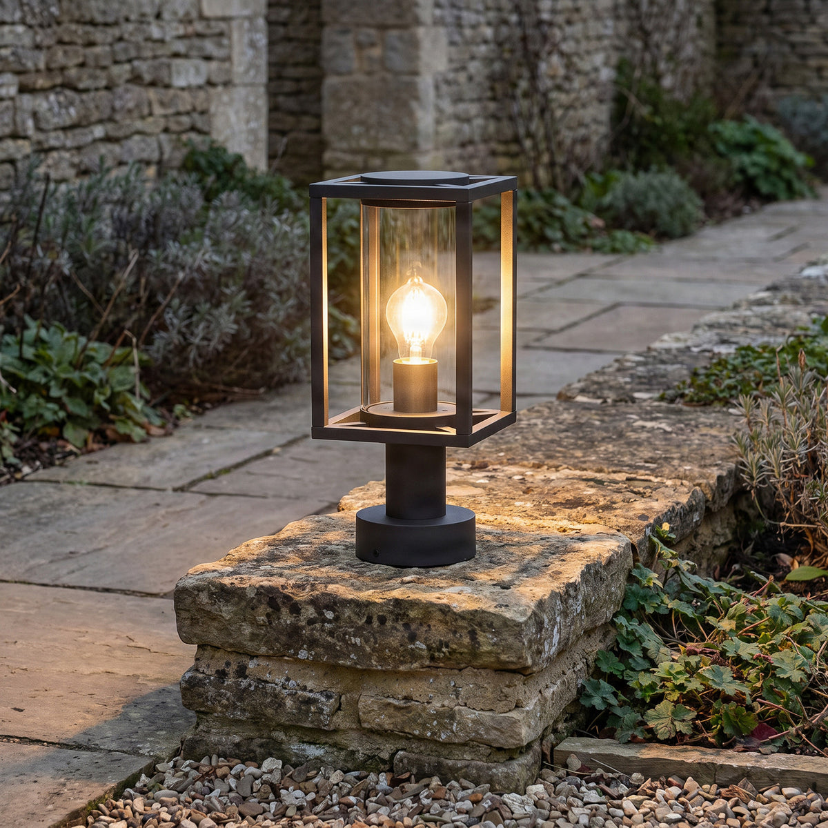 Ferda 14 1/2" Anthracite Base Lamp