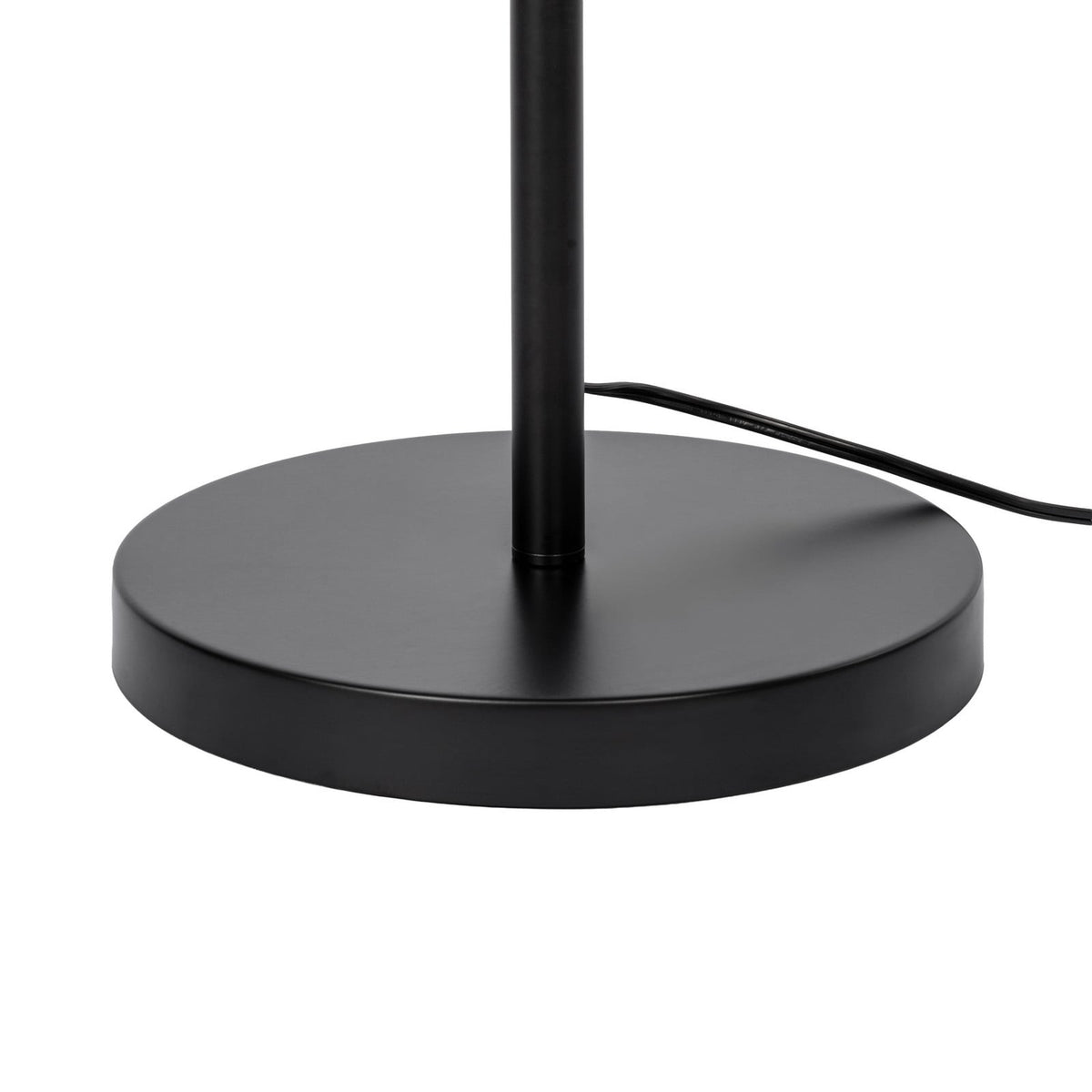 Lucande Aovan floor lamp, black, with shelf and USB port