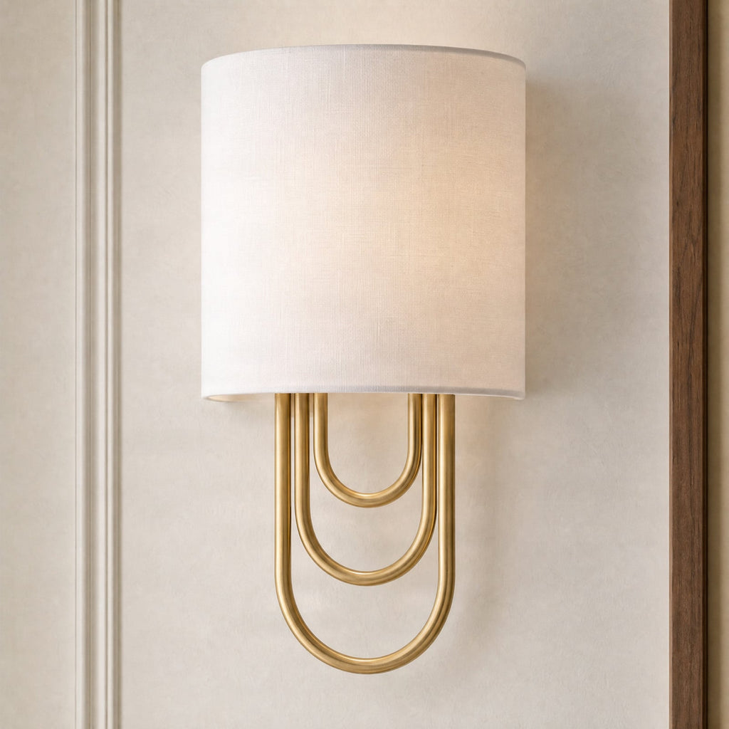 Lucande Glam wall light, white/brass, 14.7 in, fabric