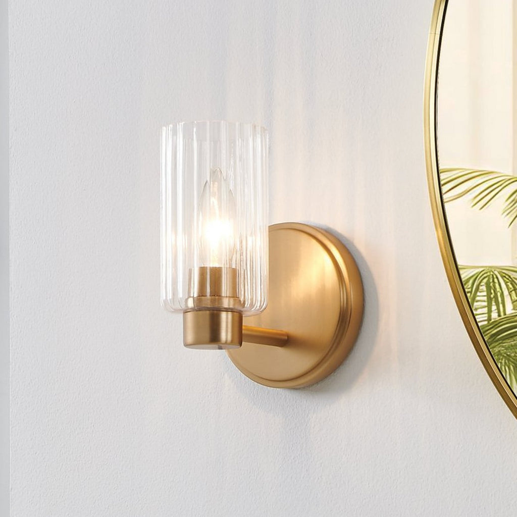 Thesis Bedminster bathroom wall lamp, gold, 1-bulb, 5 in, metal