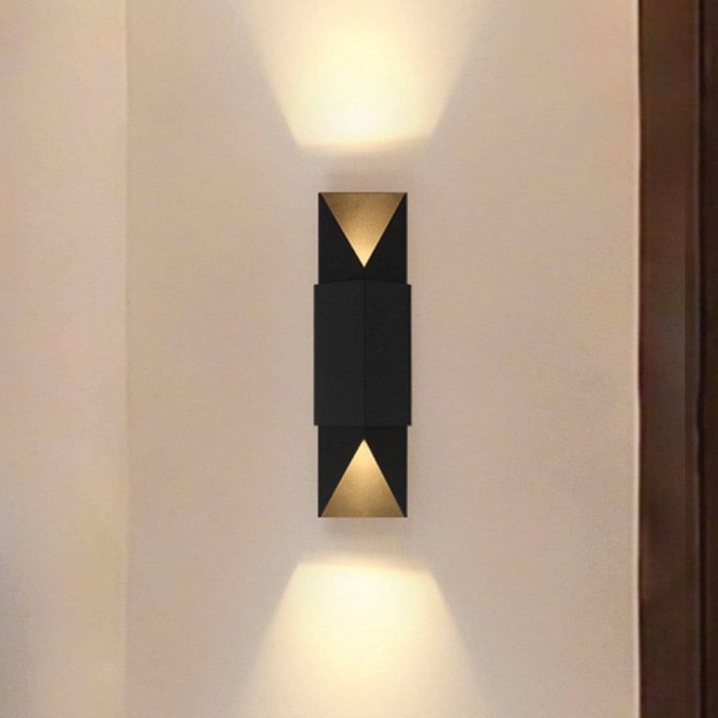 Thesis Brera outdoor wall light, 20 in, black, metal, GU10