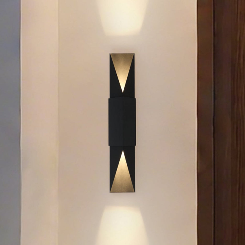 Thesis Brera Outdoor Wall Light, 30 in, black, metal, GU10