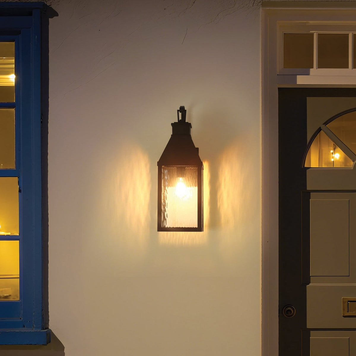 Thesis Glencrest outdoor wall light, matt black, 23 in