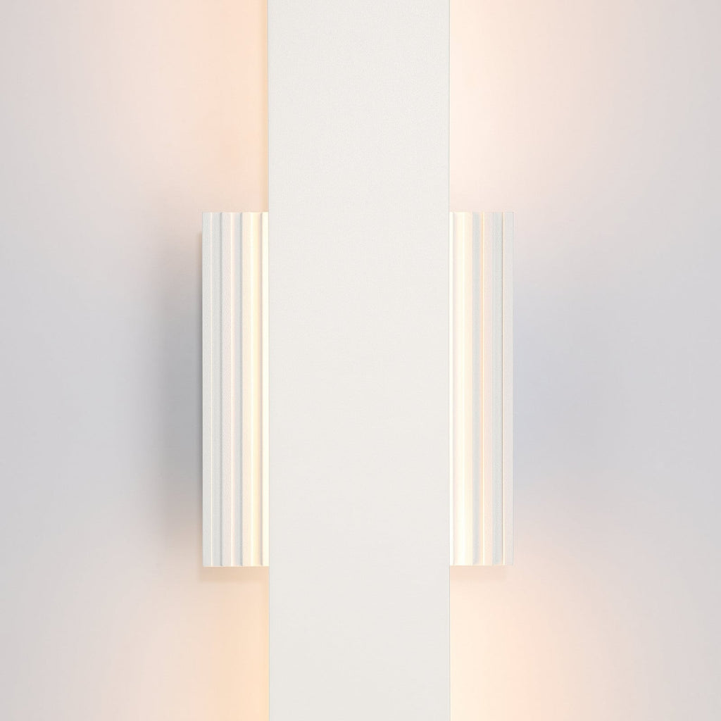 Thesis Jacks LED outdoor wall light, matt white, 22 in, CCT
