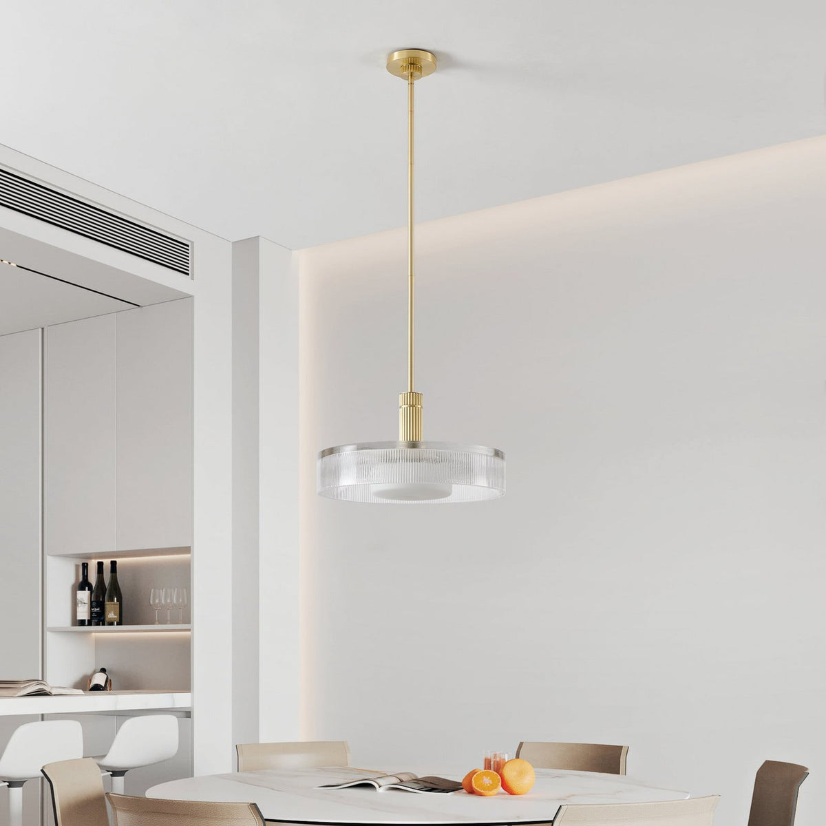 Thesis Como pendant light, gold-coloured, 18 in, metal/glass, E26
