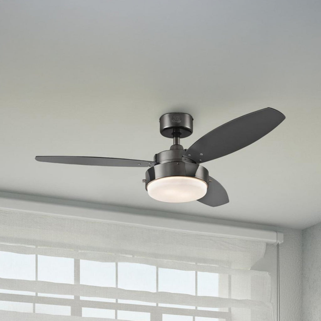 Alloy ceiling fan with light