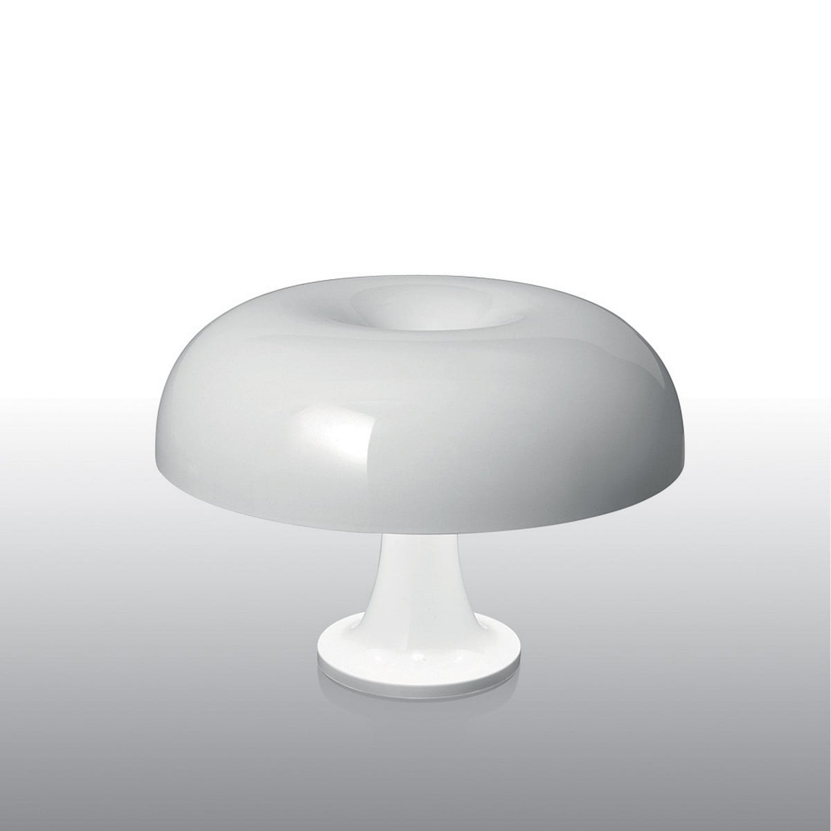 Artemide Nessino table lamp, white, 8 49/64, plastic, E12