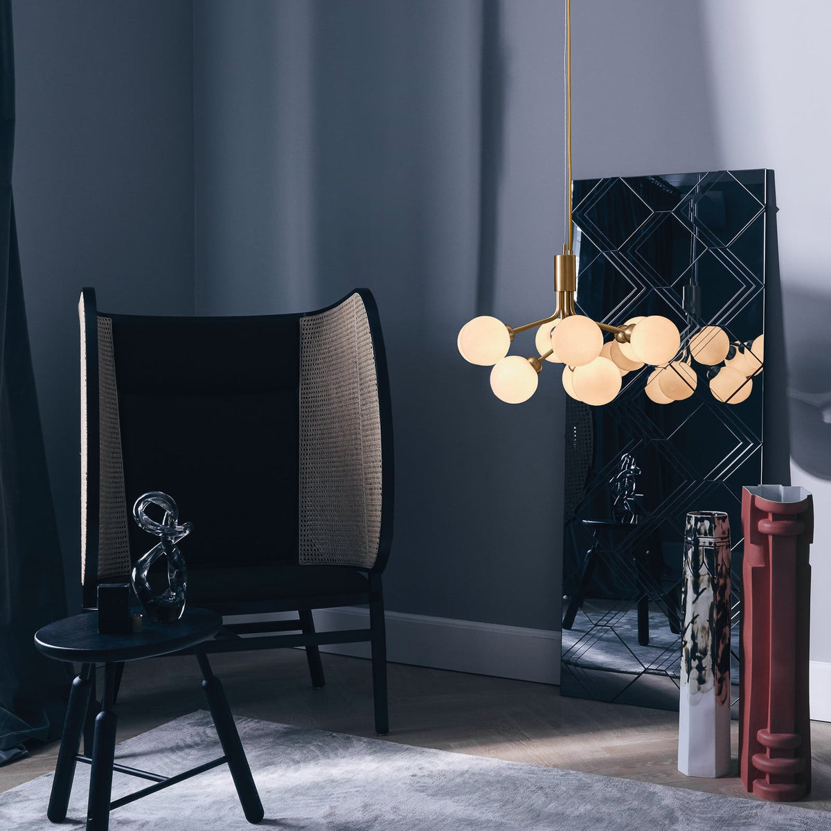 Nuura Apiales 9 pendant light, brushed brass/opal, Ø 23.4 in