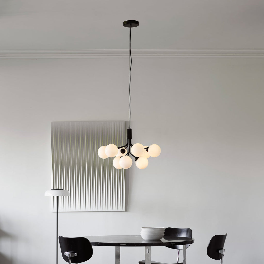 Nuura Apiales 9 pendant light, satin black/opal, Ø 23.4 in