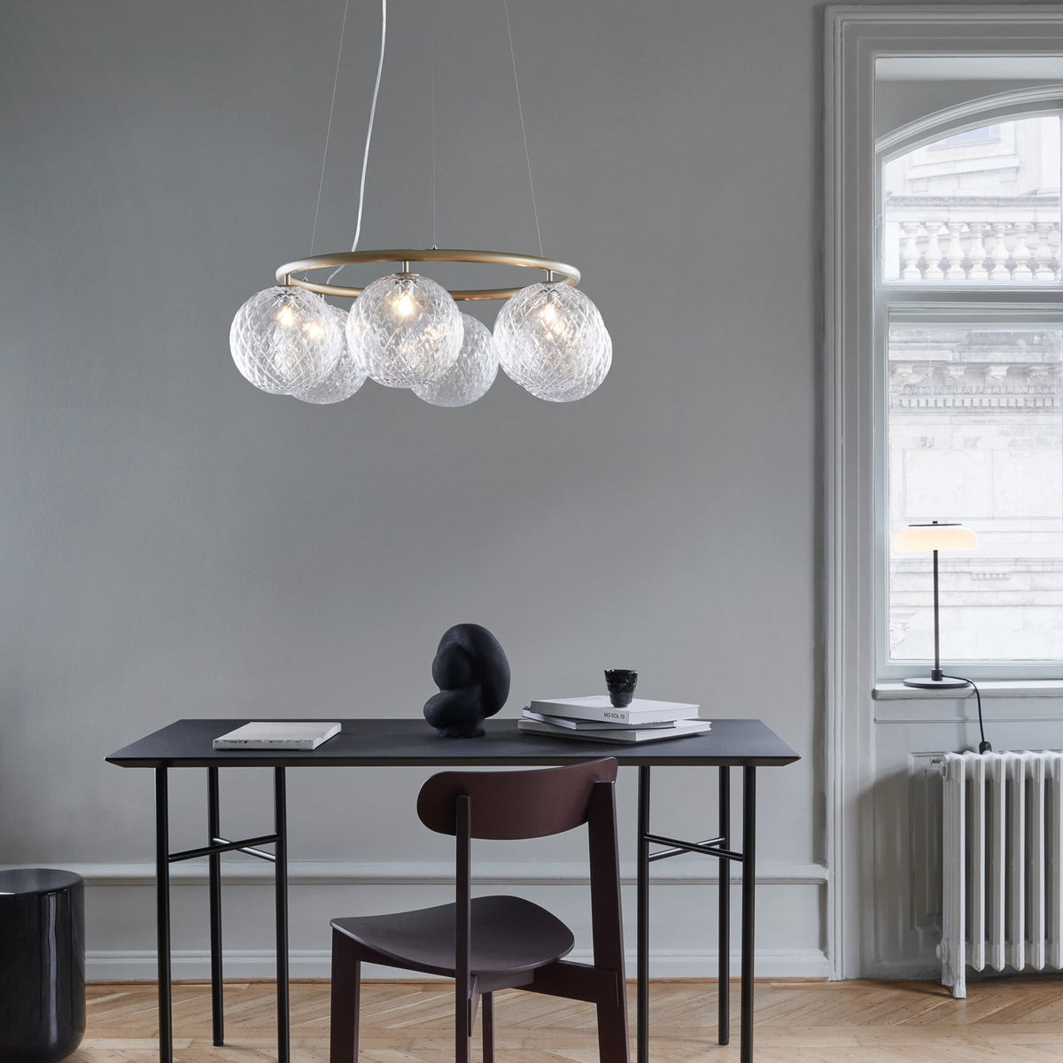 Nuura Miira 6 Circular hanging light, brass/clear glass, Ø 31.5in