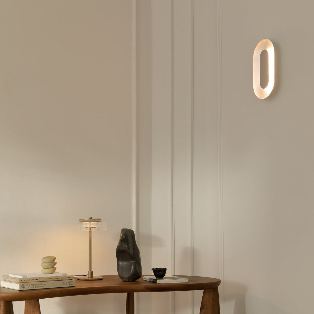 Nuura Sasi LED wall light, silver, 11.4 in, dimmable