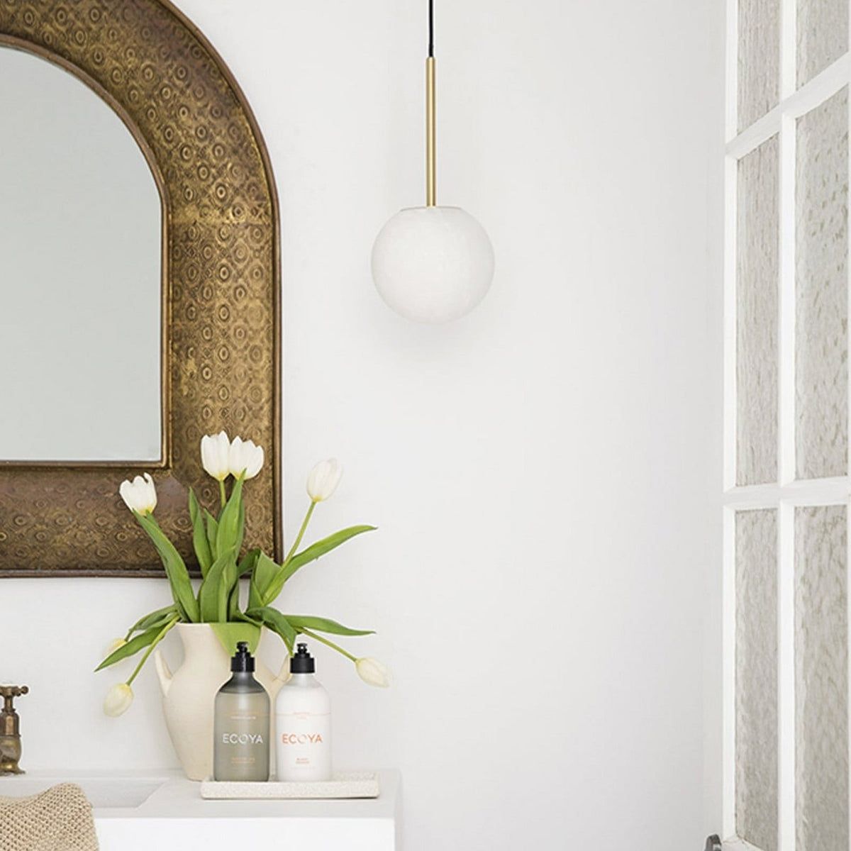 Lucente pendant light, white/brass, Ø 6.3 in, marble, G9