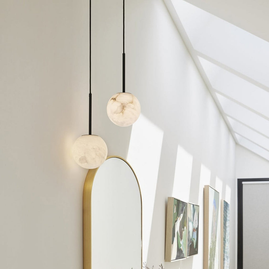 Lucente pendant light, white/black, Ø 3.9 in, marble, G9