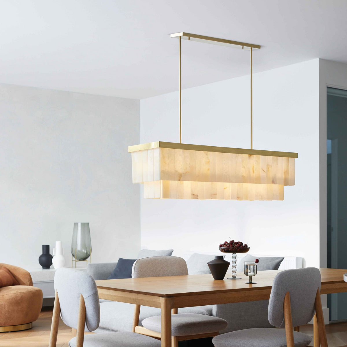 Elora pendant light, brass/white, Jade, length 45.7 in, E26