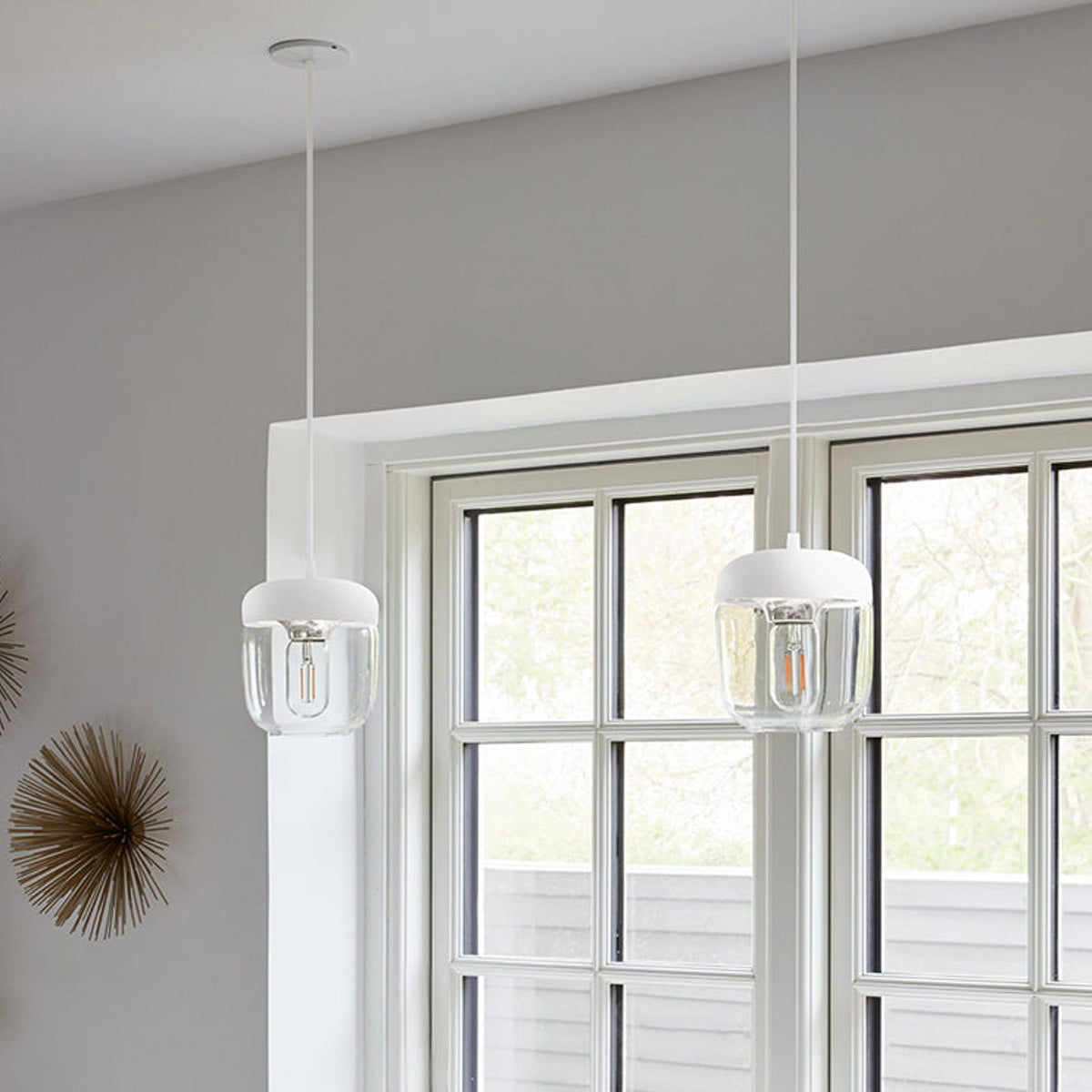 UMAGE Acorn hanging light, white/steel/clear, Ø 5.5 in, E26 LED