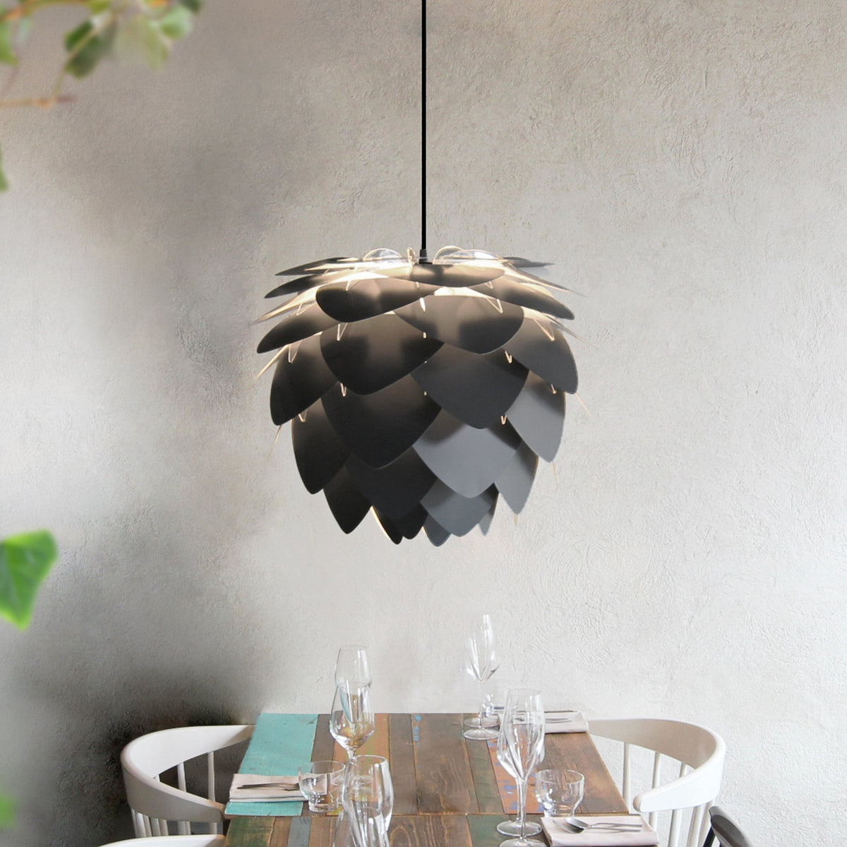 UMAGE Aluvia Medium pendant light, anthracite, Ø 23.3 in