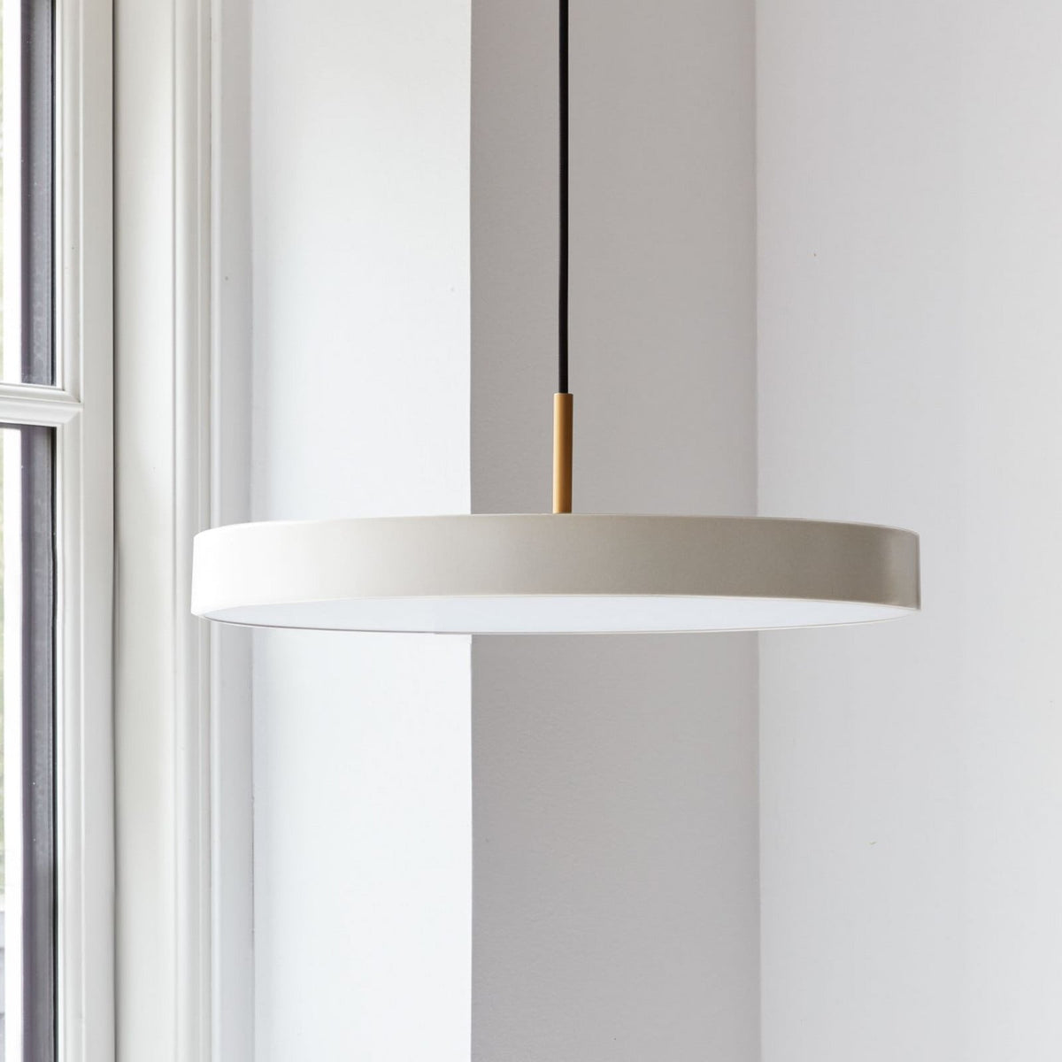 UMAGE Asteria LED pendant light