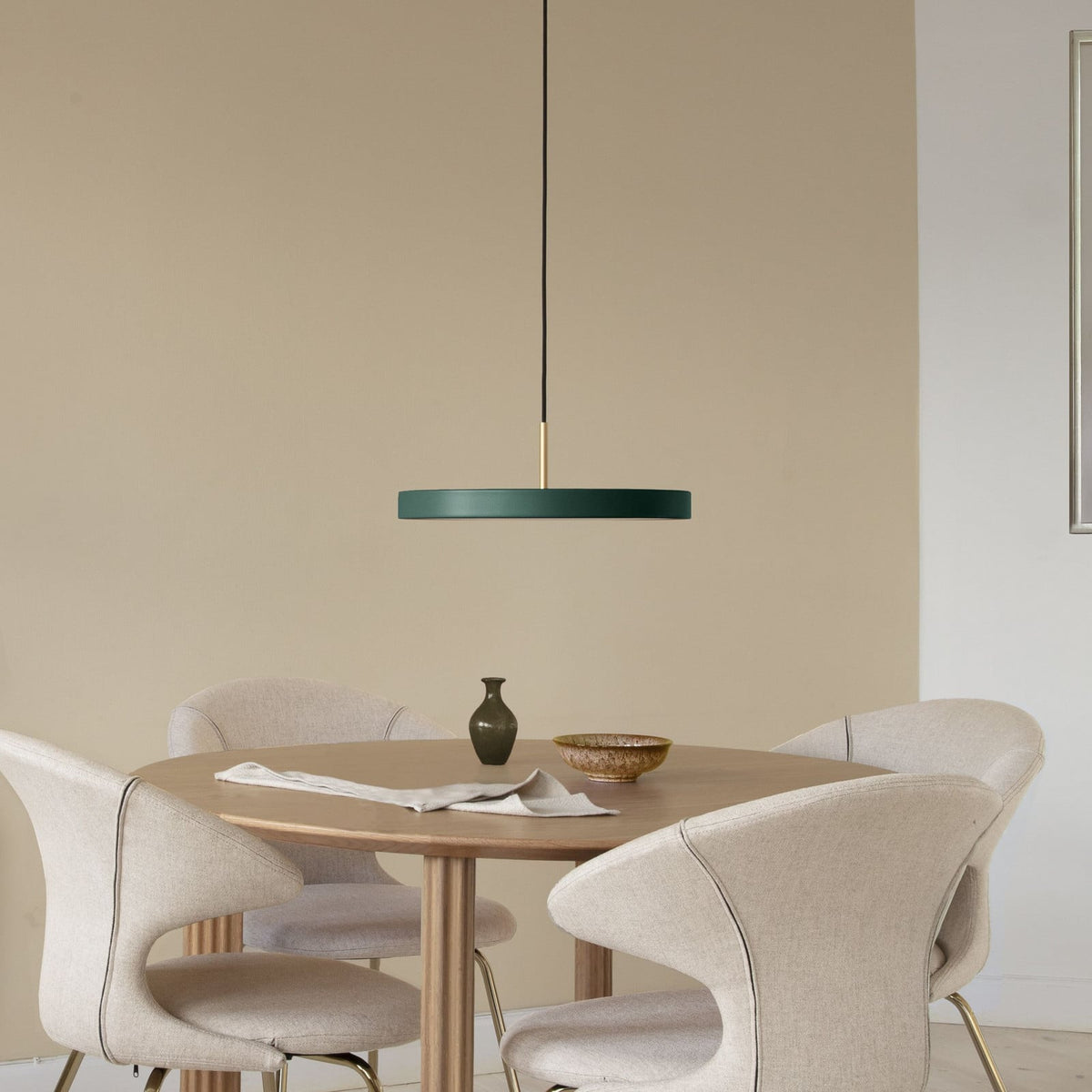 UMAGE Asteria LED pendant light, forest green, Ø 16.9 in