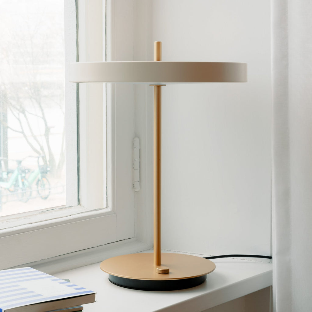 UMAGE Asteria LED table lamp