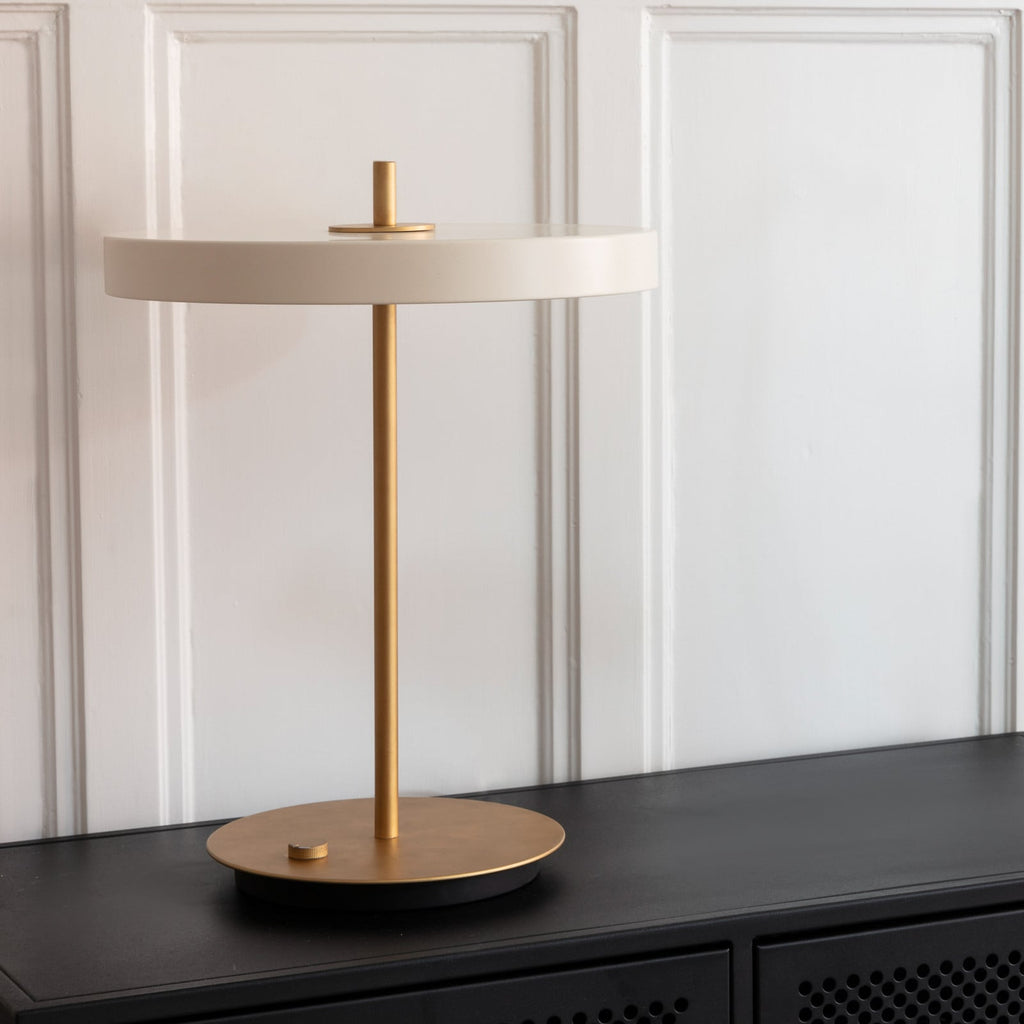 UMAGE Asteria LED table lamp, cream, height 16.3 in, dimmer