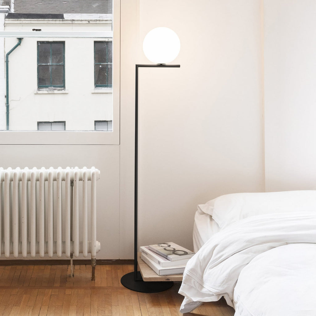 FLOS Ic F1 floor lamp, black, steel, glass, G9