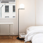 FLOS Ic F1 floor lamp, black, steel, glass, G9