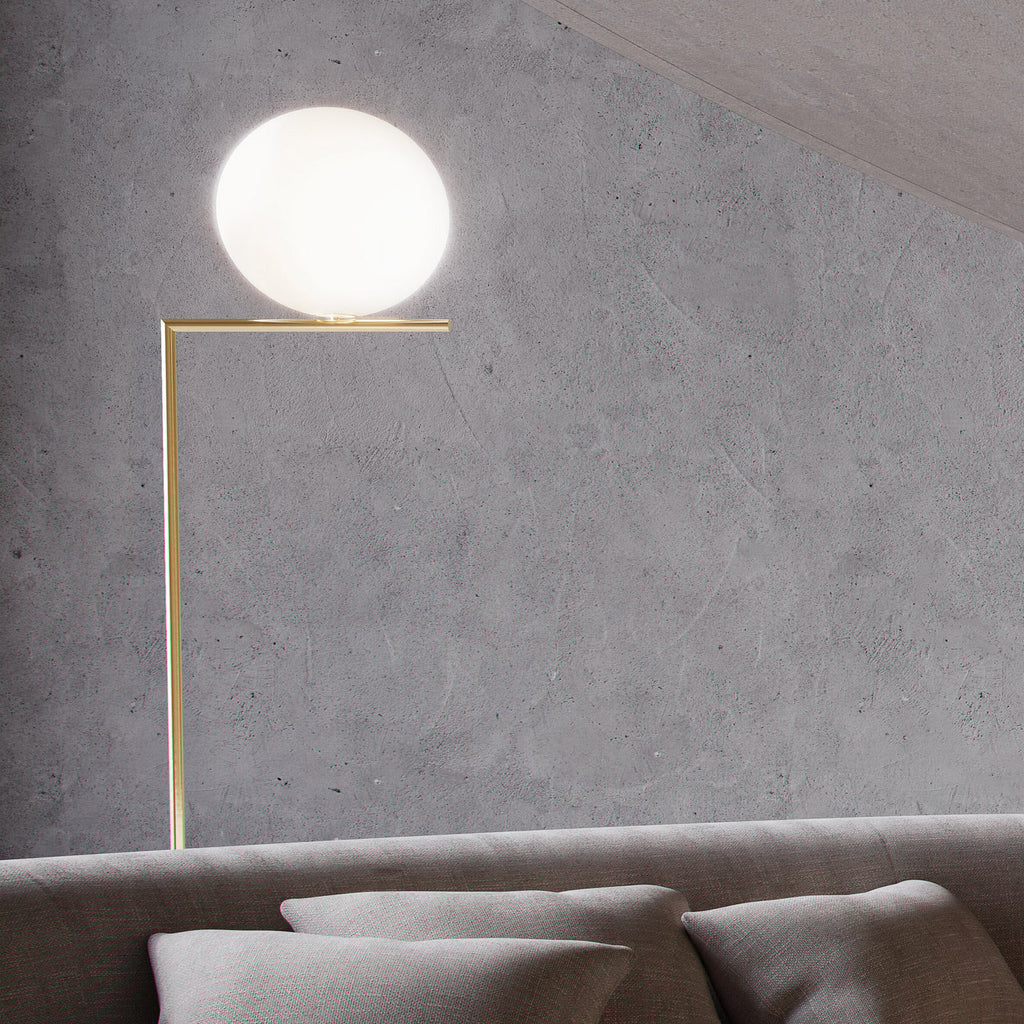 FLOS Ic F2 floor lamp, brass, handblown glass, E26