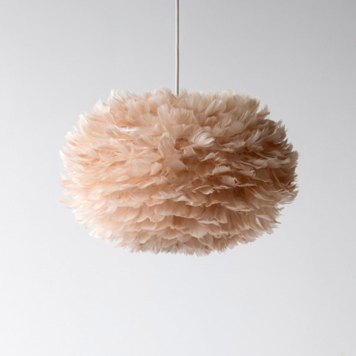 UMAGE Eos Medium Hanging Light, light brown, Ø 17.7 in, feathers