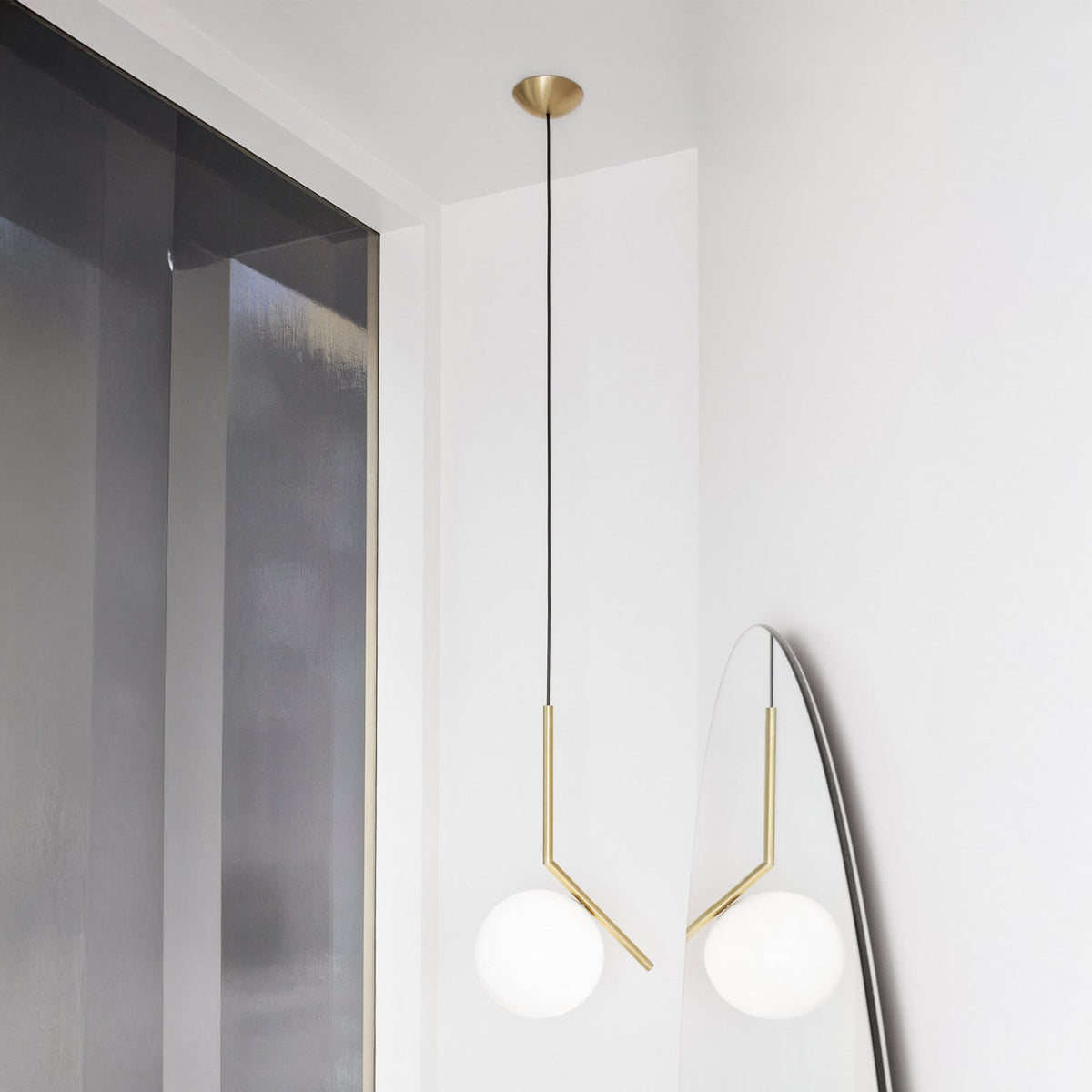 FLOS Ic S1 pendant light