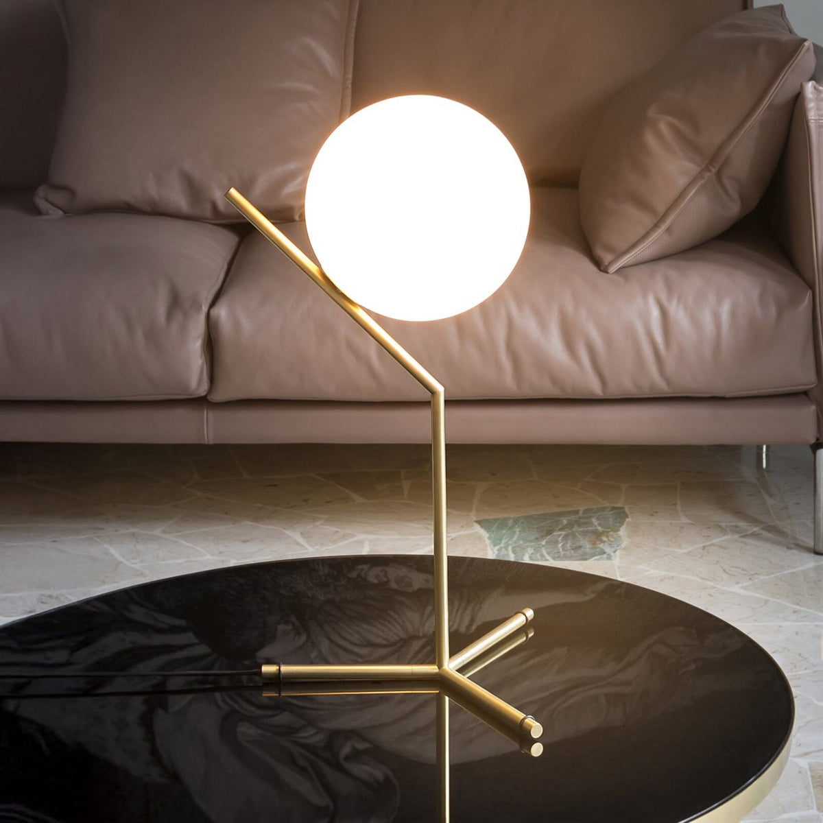 FLOS Ic T1 table lamp, brass/white, glass, height 53 cm, G9